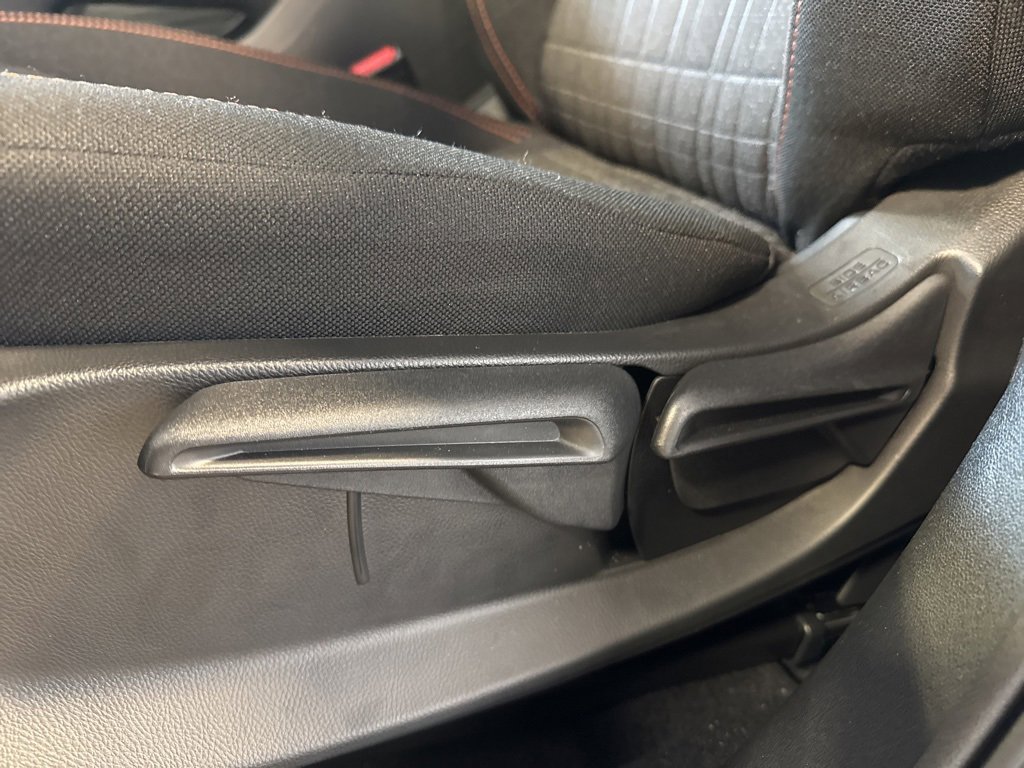 New 2025 Honda HR-V Sport image 18