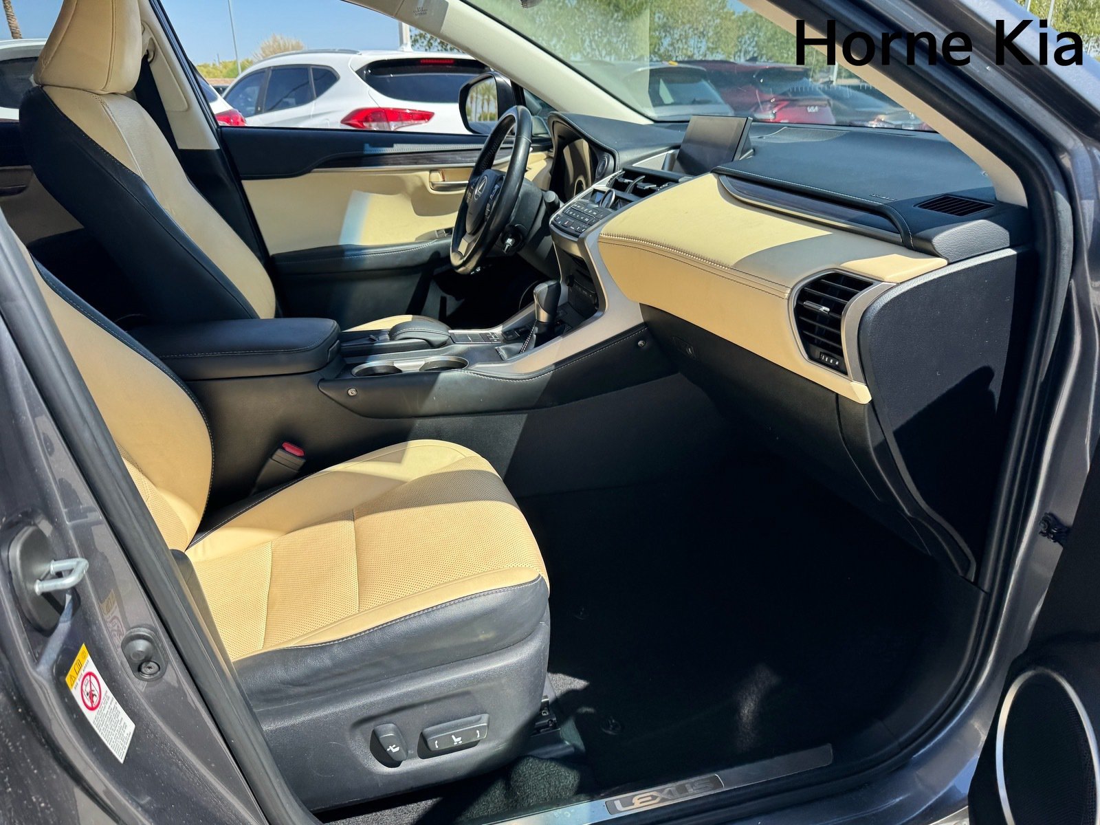 Used 2017 Lexus NX 200t FWD w/ Luxury Package image 27