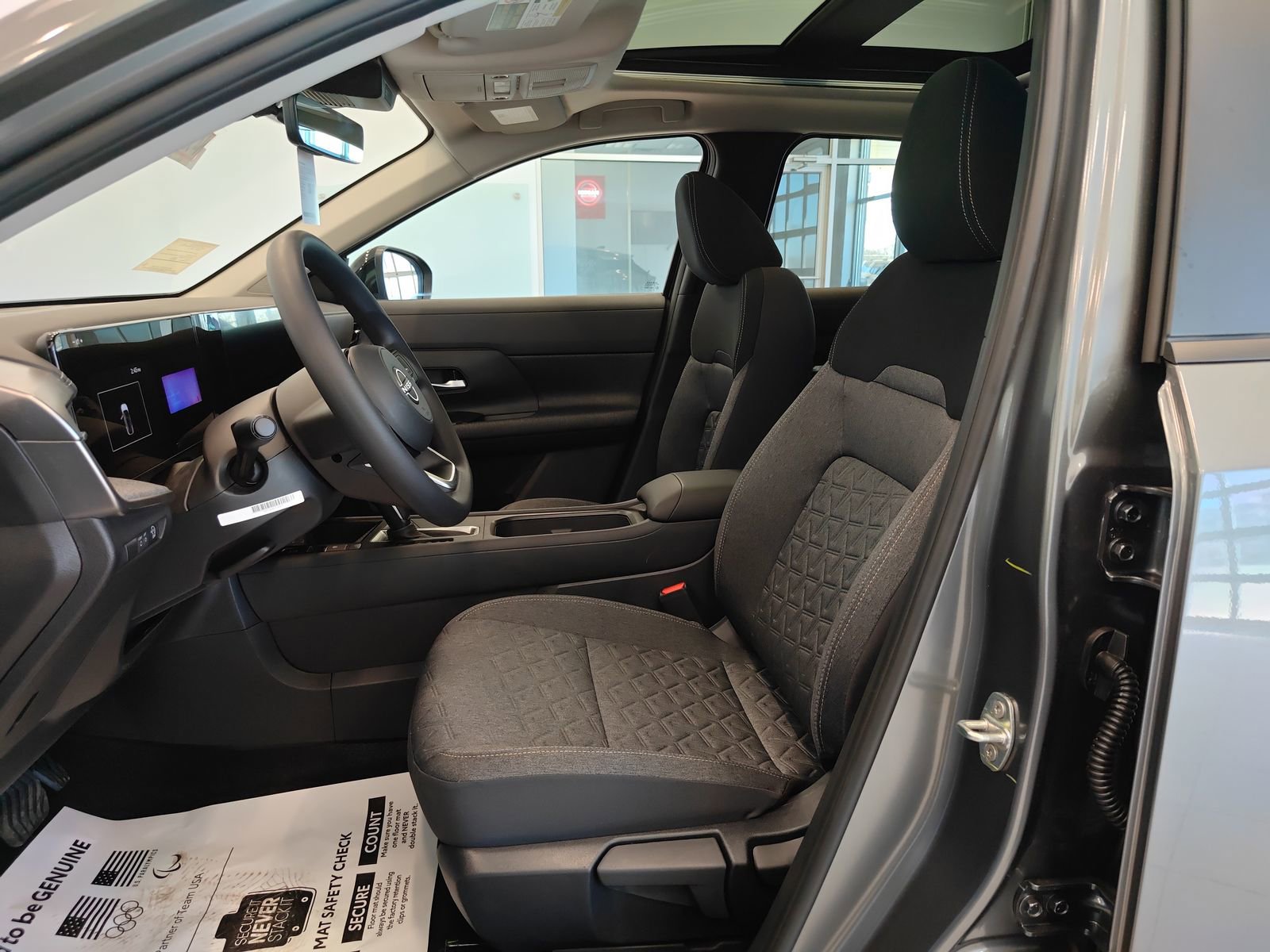 New 2026 Nissan Kicks SV image 10