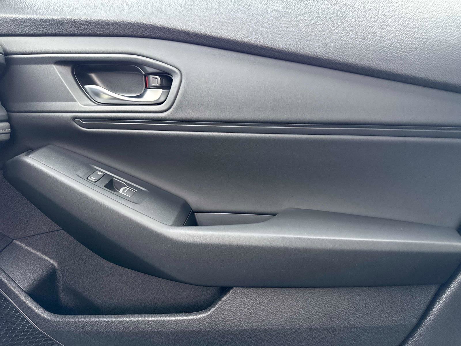 Certified 2023 Honda Accord EX image 22