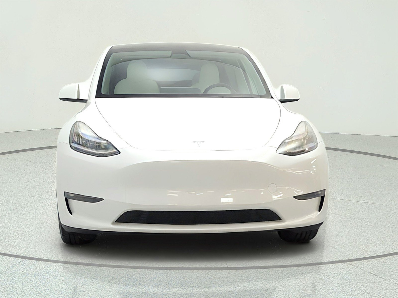Used 2021 Tesla Model Y Long Range AWD/4WD image 2
