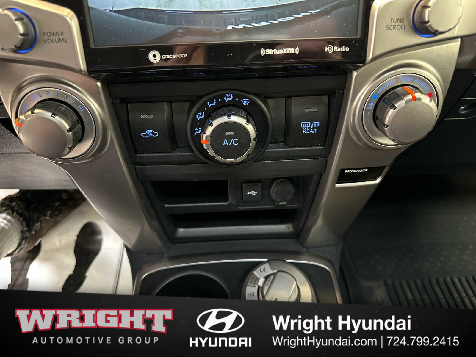 Used 2020 Toyota 4Runner SR5 Premium image 28