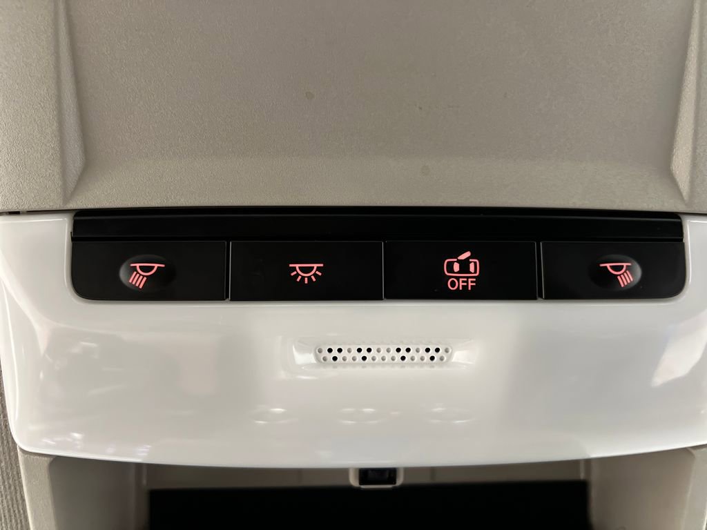 Used 2025 Nissan Sentra SV FWD image 55