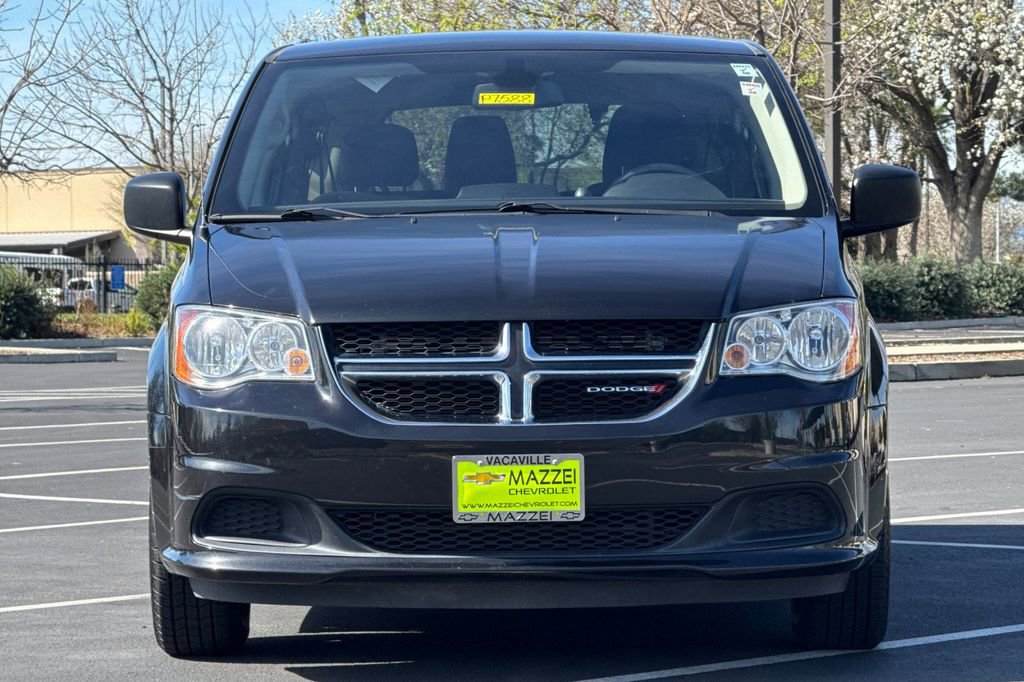 Used 2018 Dodge Grand Caravan SE w/ UConnect Hands-Free Group image 7