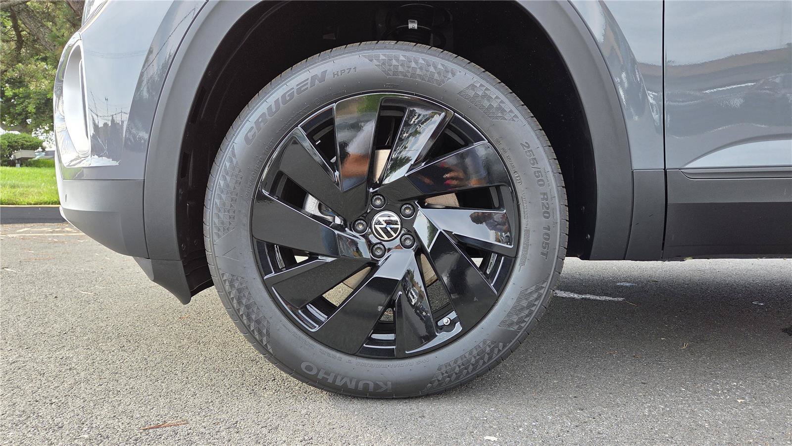 New 2026 Volkswagen Atlas SE FWD image 10