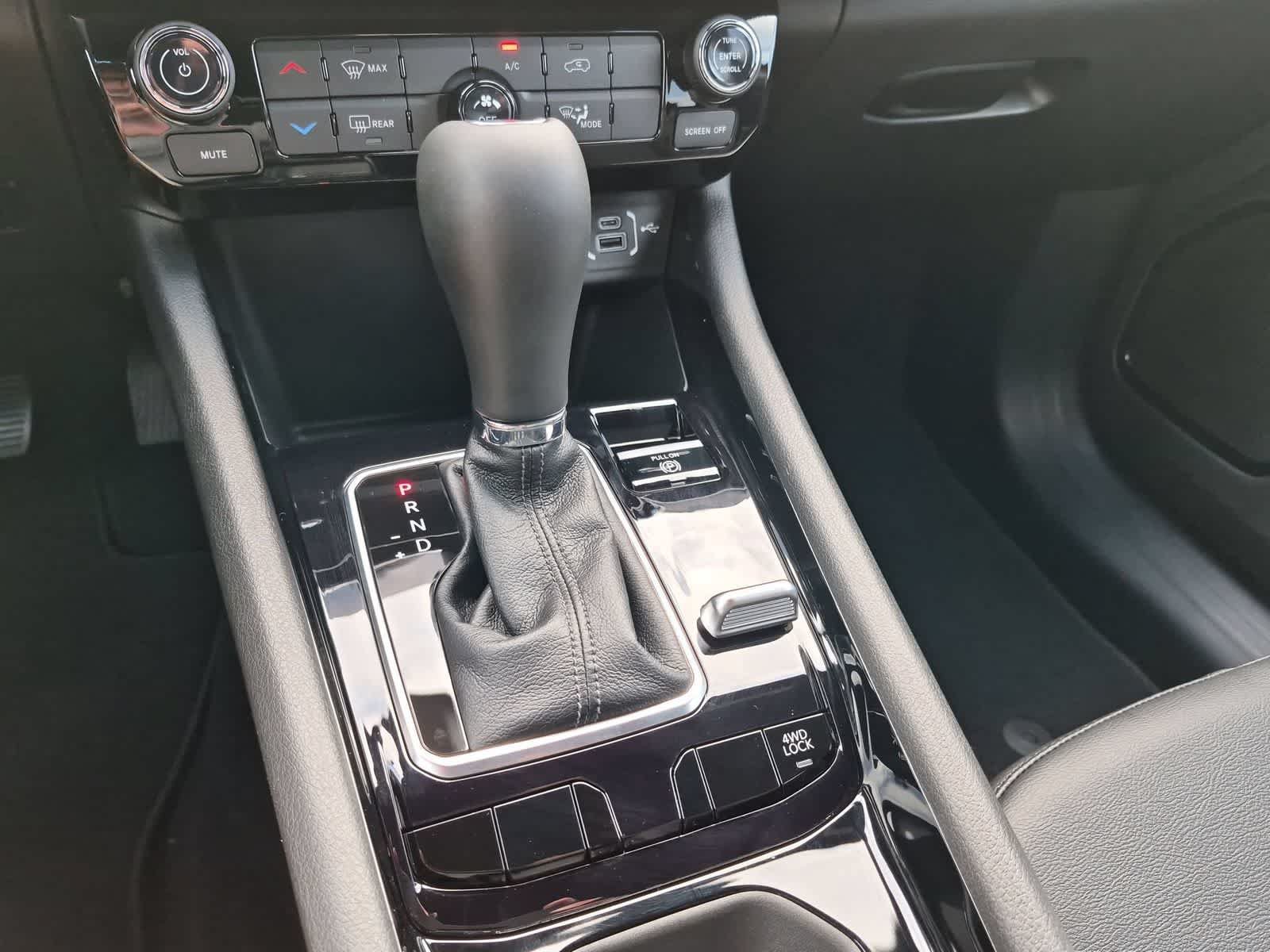 New 2026 Jeep Compass Latitude AWD/4WD image 30