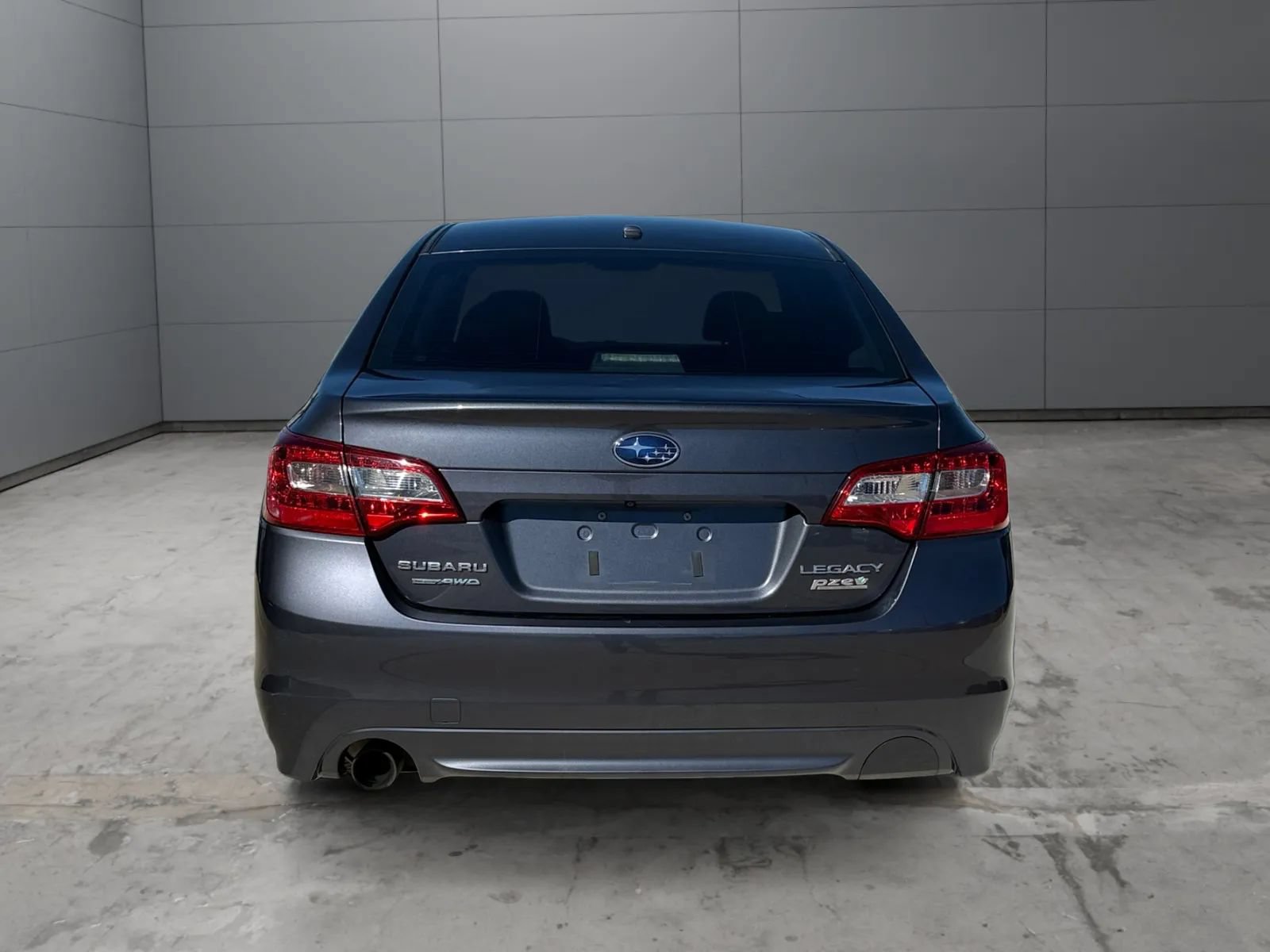 Used 2015 Subaru Legacy 2.5i Premium AWD/4WD image 11