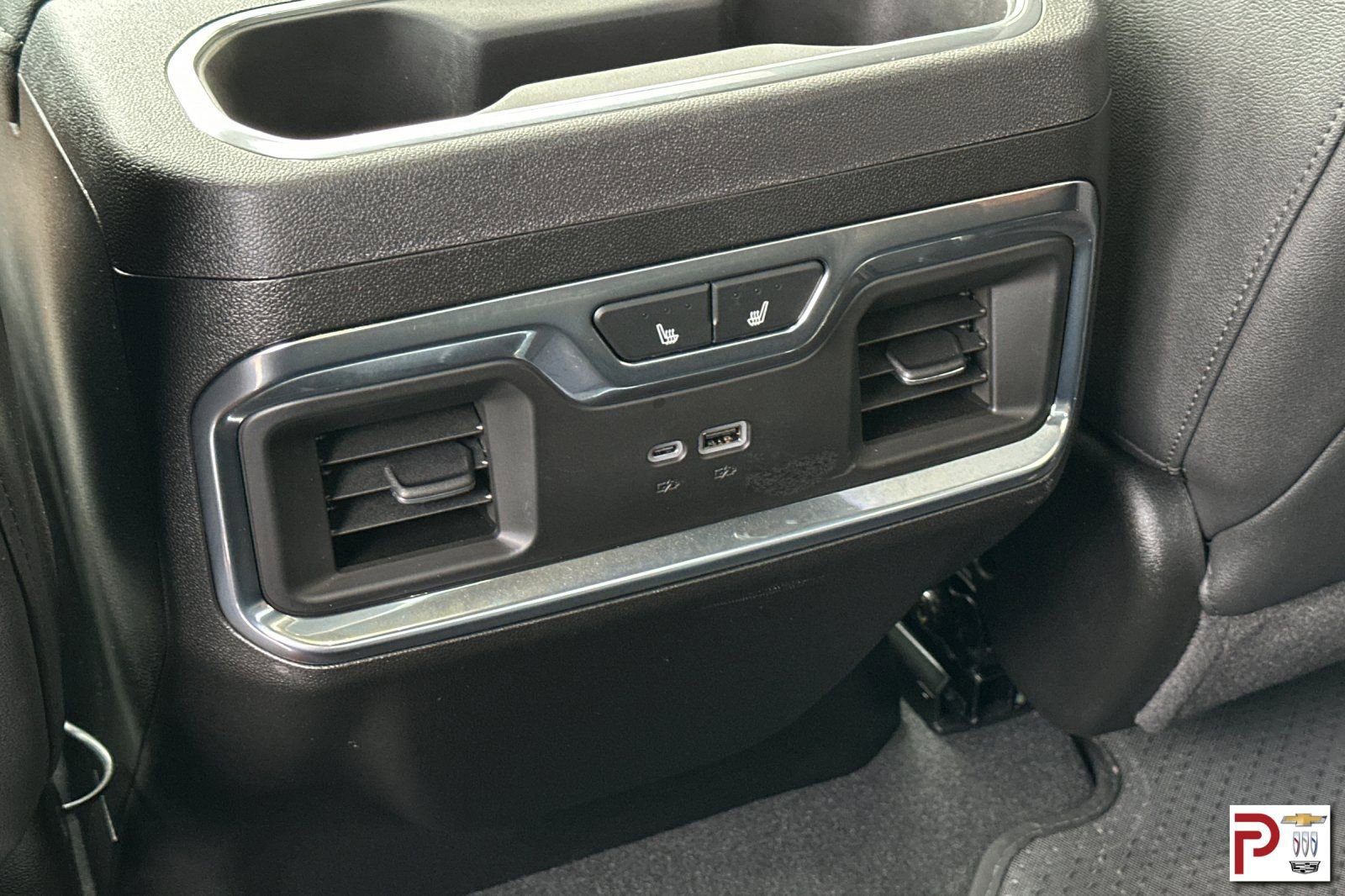 Certified 2025 Chevrolet Silverado 3500 High Country w/ Technology Package image 14