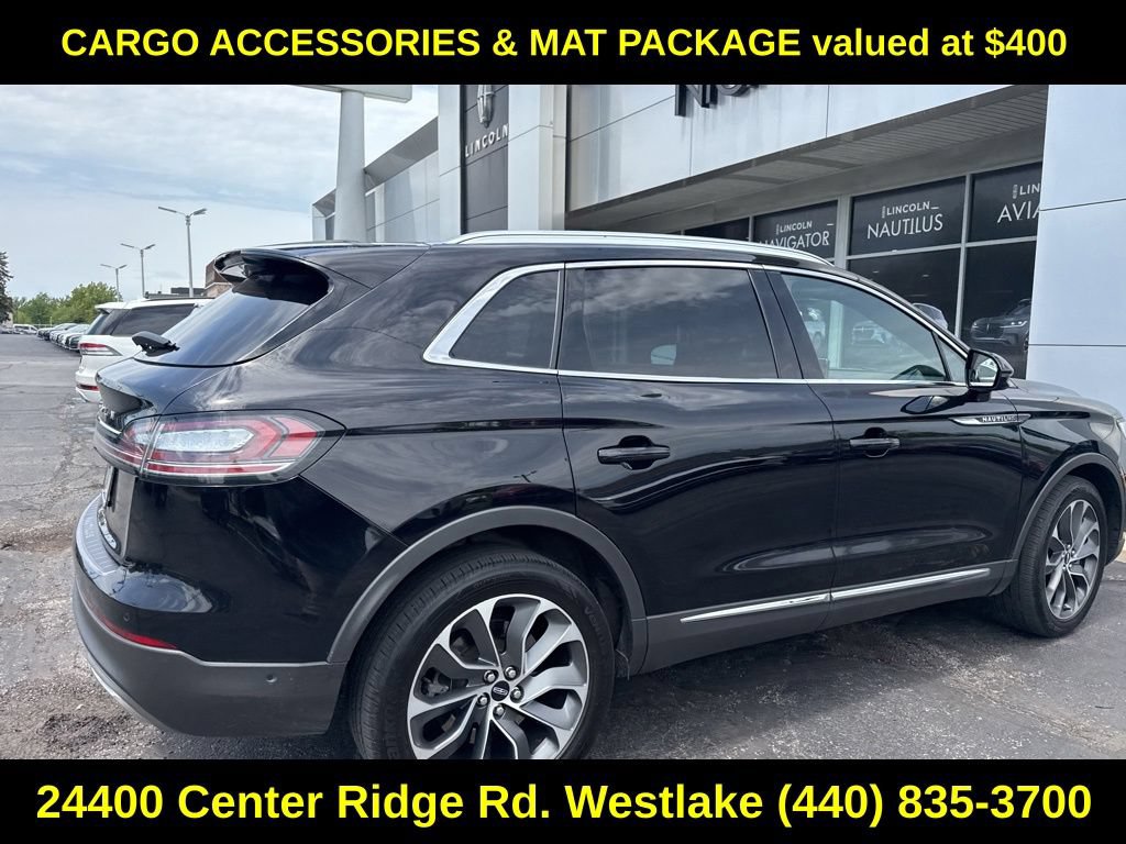 Used 2022 Lincoln Nautilus Reserve AWD/4WD image 6