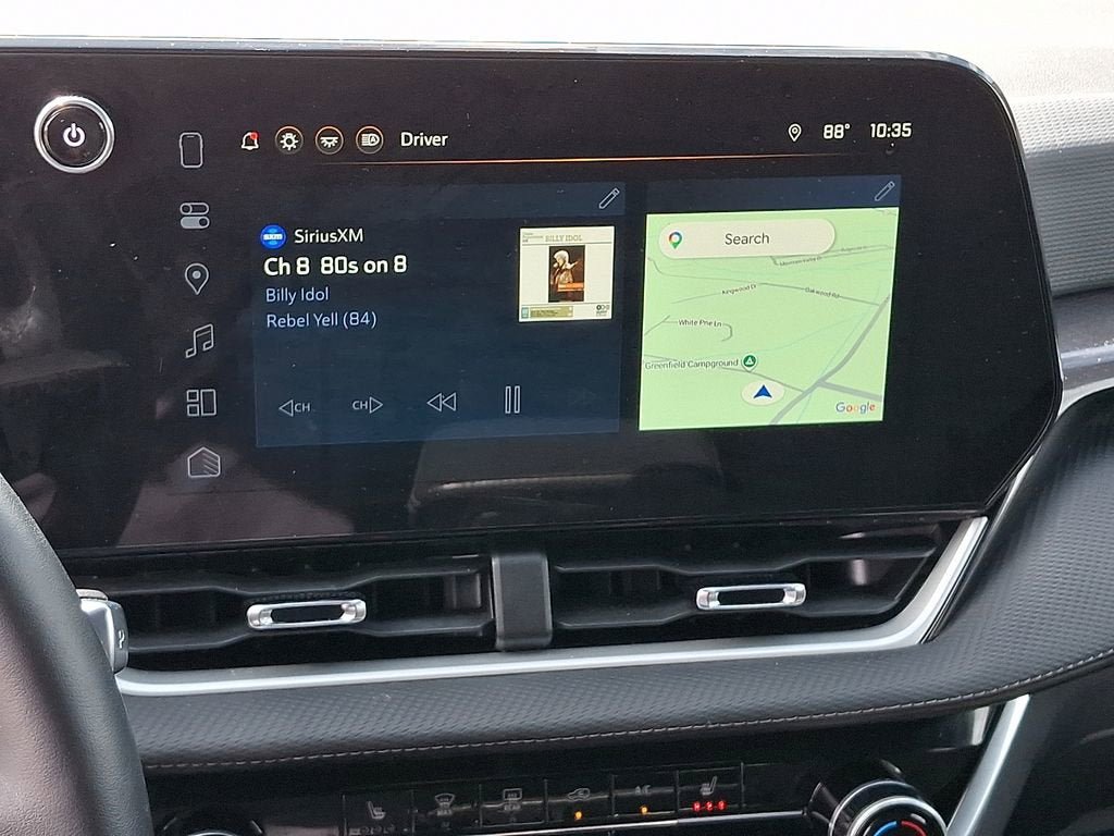Used 2025 Chevrolet Equinox LT AWD/4WD image 16