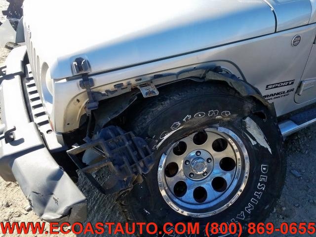 Used 2011 Jeep Wrangler Unlimited Sport image 7