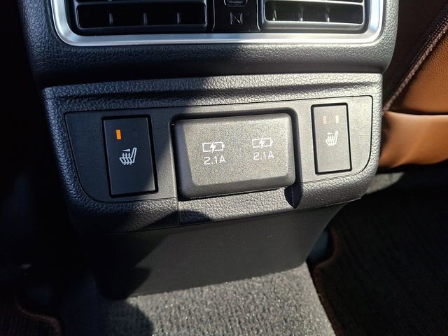 Used 2019 Subaru Outback 2.5i Touring w/ Popular Package #3A AWD/4WD image 11