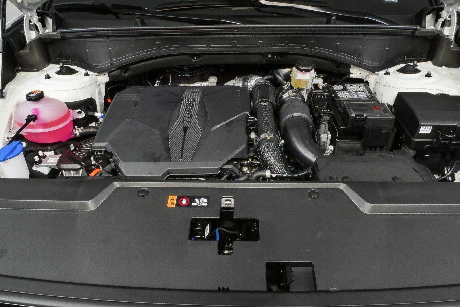 New 2026 Hyundai Santa Fe Limited AWD/4WD image 33