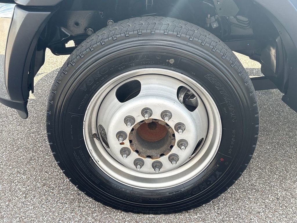 Used 2018 RAM 5500 Tradesman w/ Power & Remote Entry Group RWD image 7