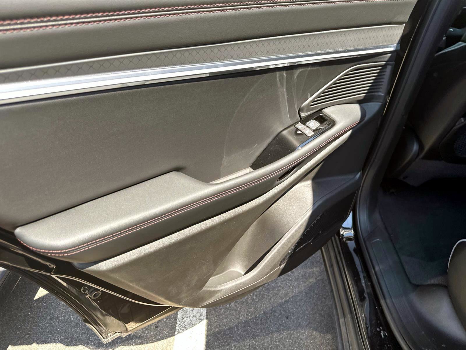 New 2025 Jeep Wagoneer S Limited image 7