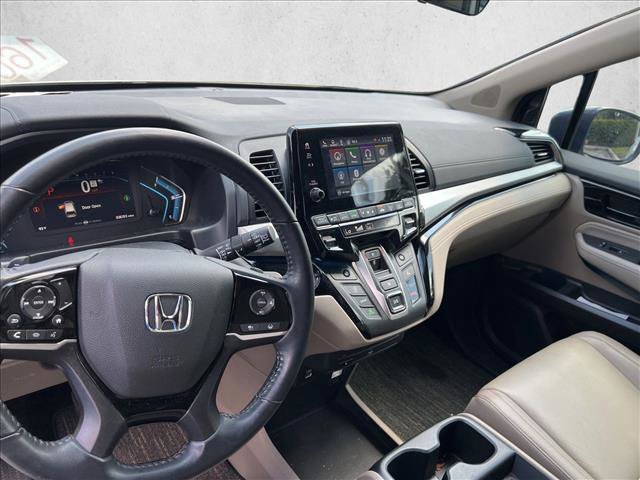 Used 2024 Honda Odyssey Touring image 9