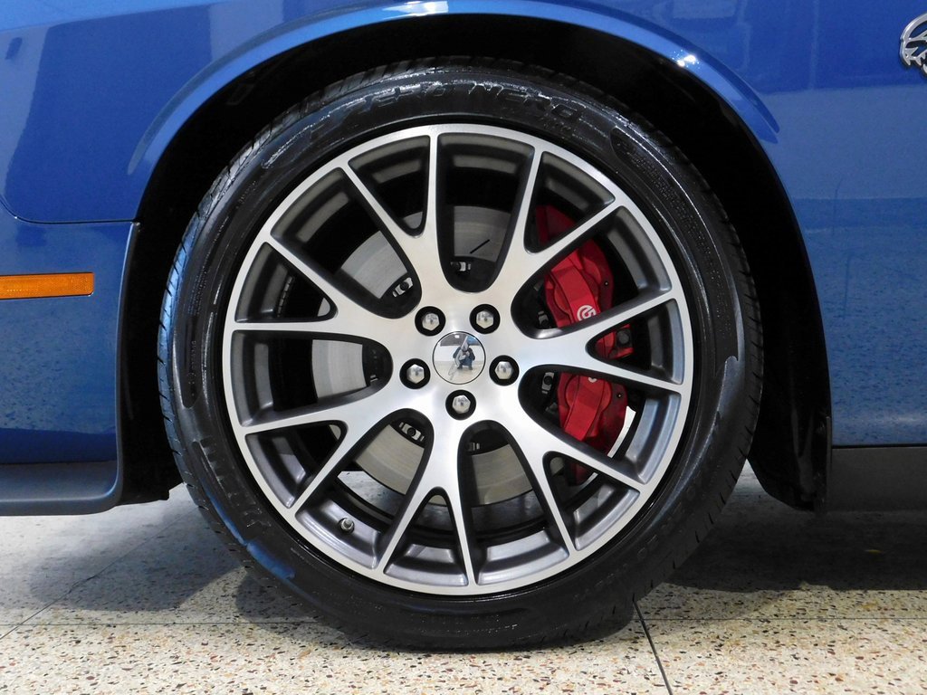 Used 2020 Dodge Challenger SRT Hellcat w/ Plus Package image 34