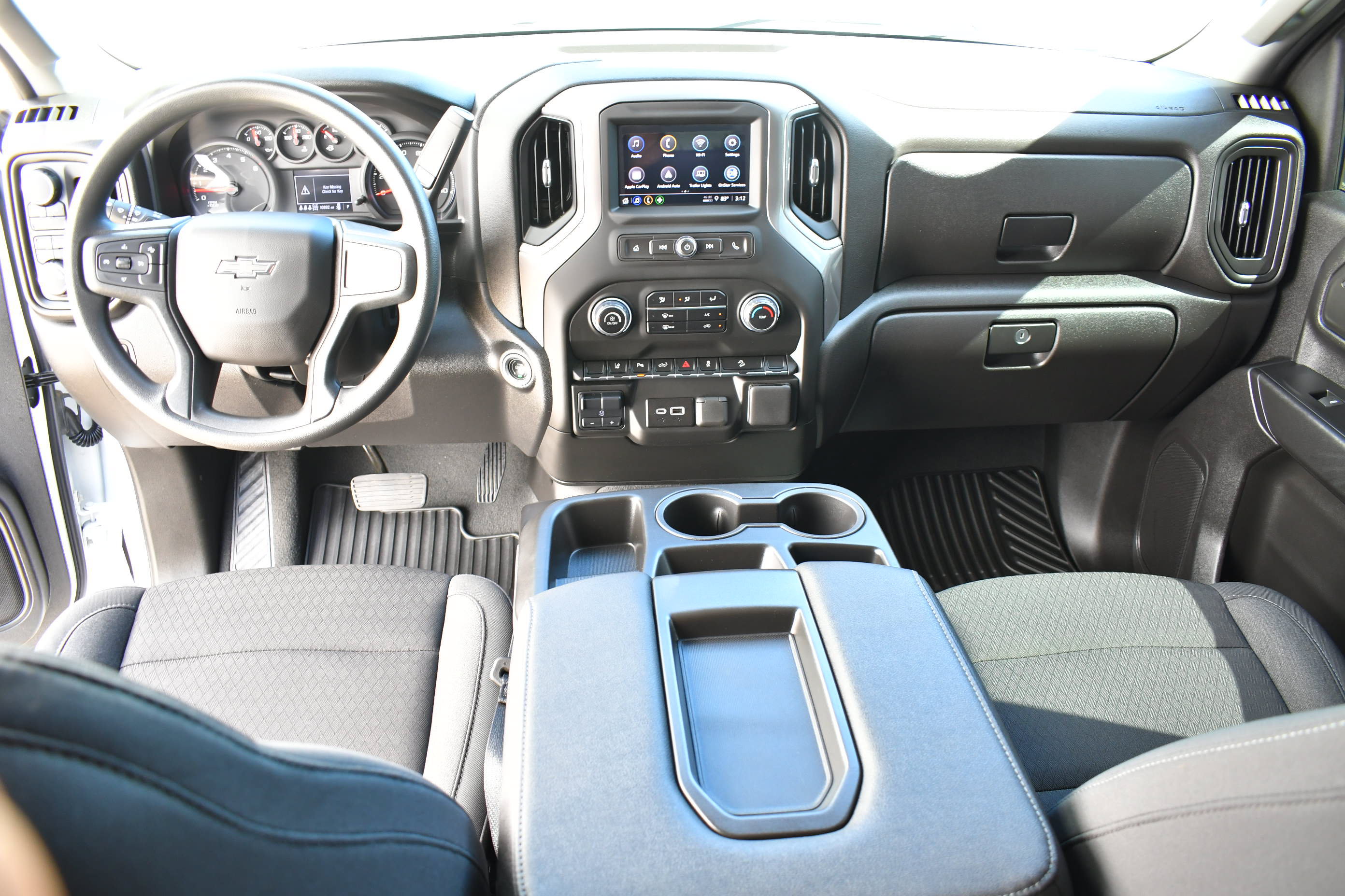 Used 2025 Chevrolet Silverado 2500 Custom w/ Custom Value Package AWD/4WD image 9