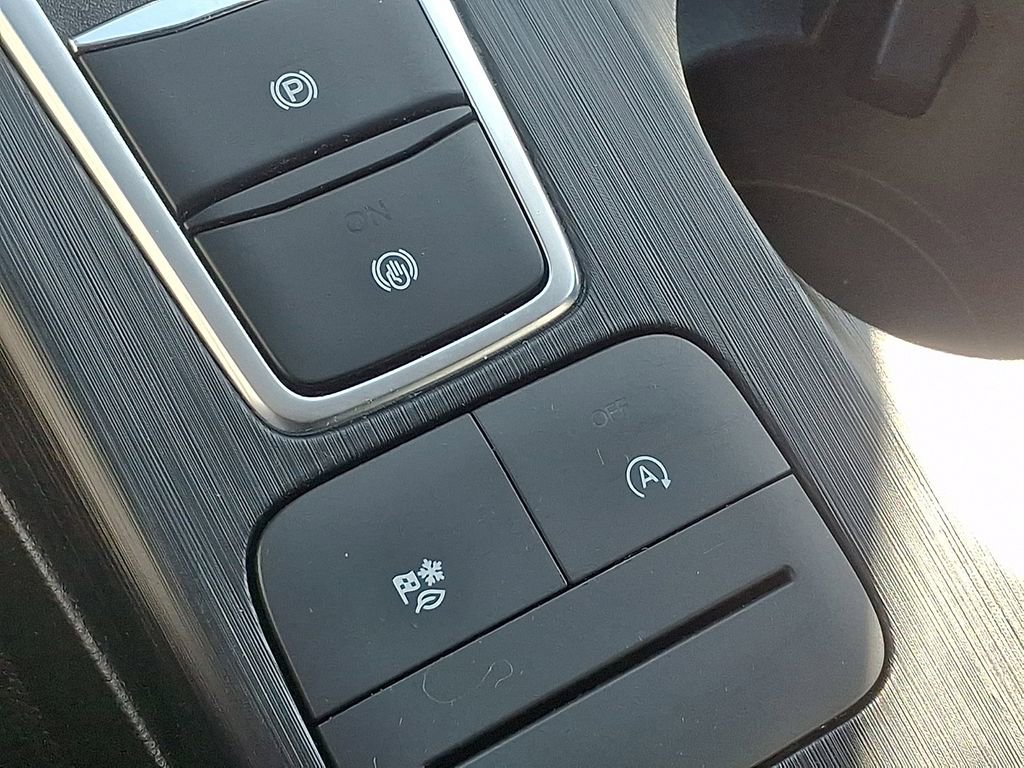 Certified 2022 Ford Escape SEL AWD/4WD image 27