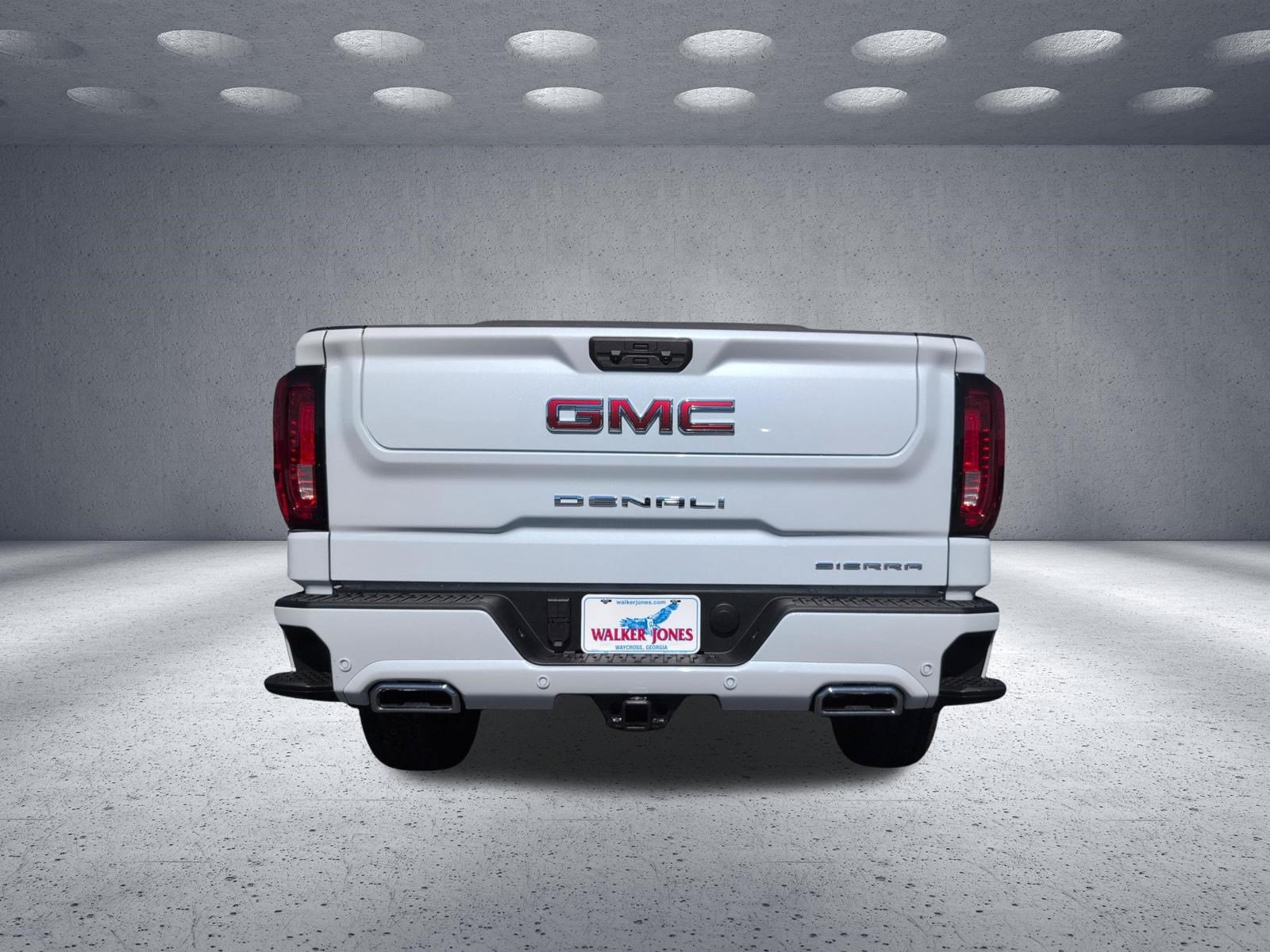 Used 2026 GMC Sierra 1500 Denali w/ Technology Package AWD/4WD image 9