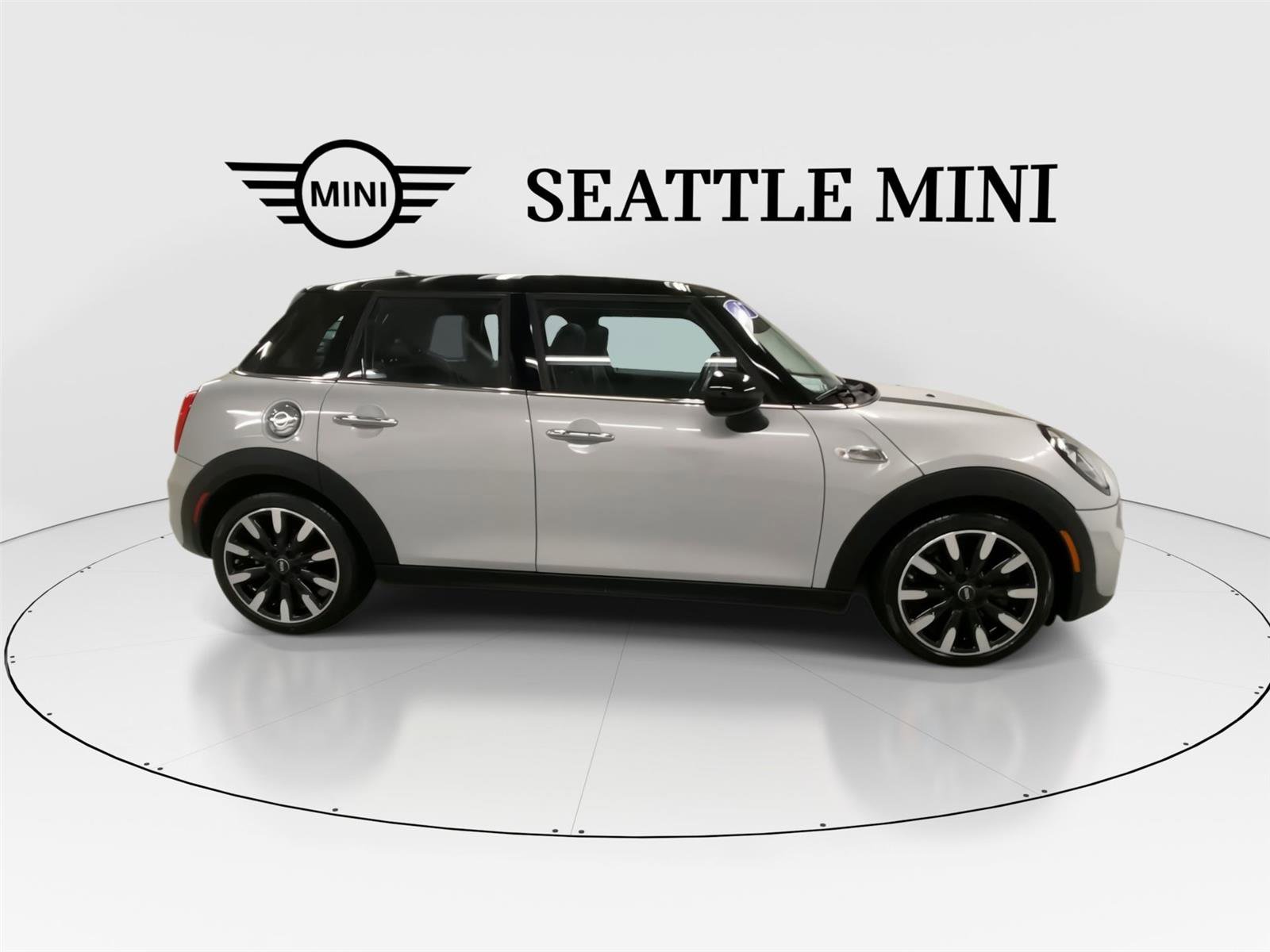 Used 2017 MINI Cooper S image 13