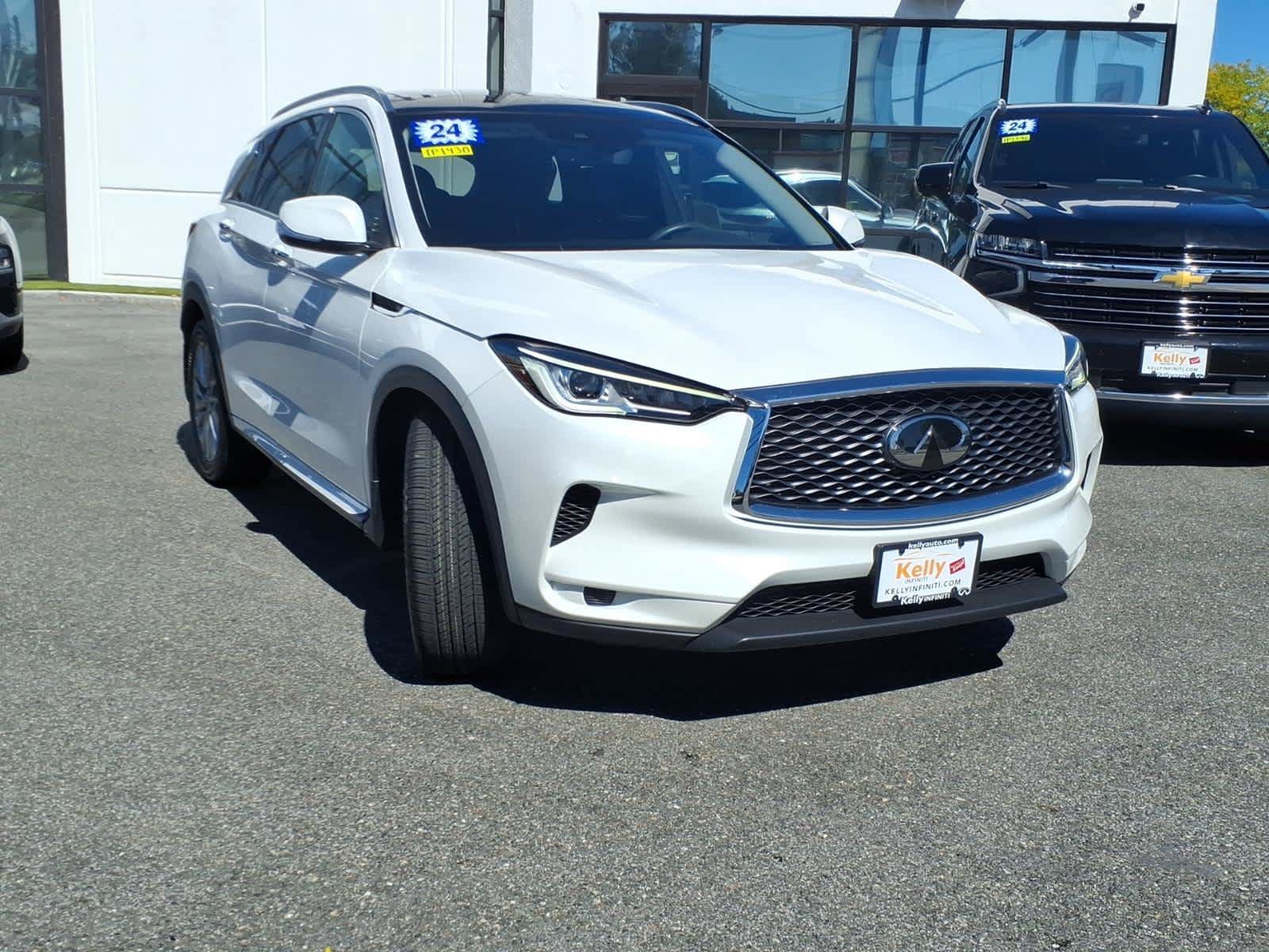 Certified 2024 INFINITI QX50 Luxe AWD/4WD image 3