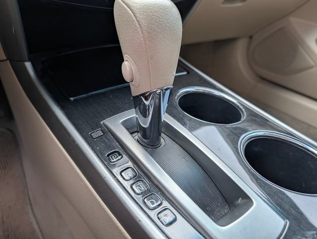 Used 2013 Nissan Altima 2.5 SV FWD image 22
