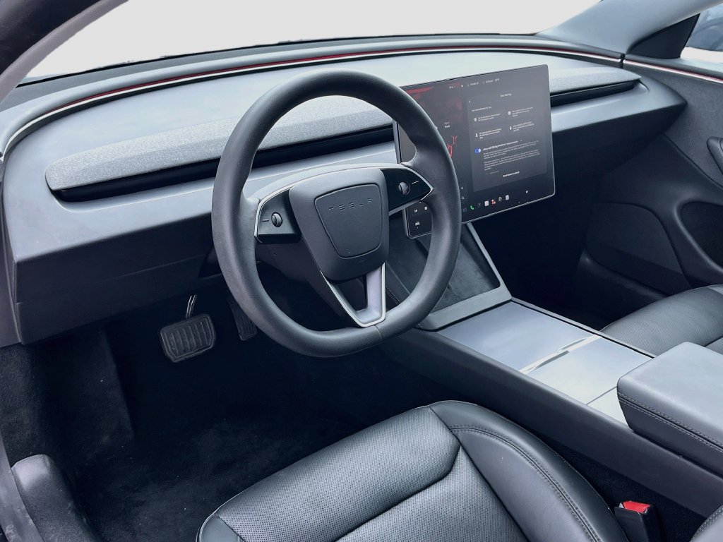 Used 2024 Tesla Model 3 Standard Range RWD image 9