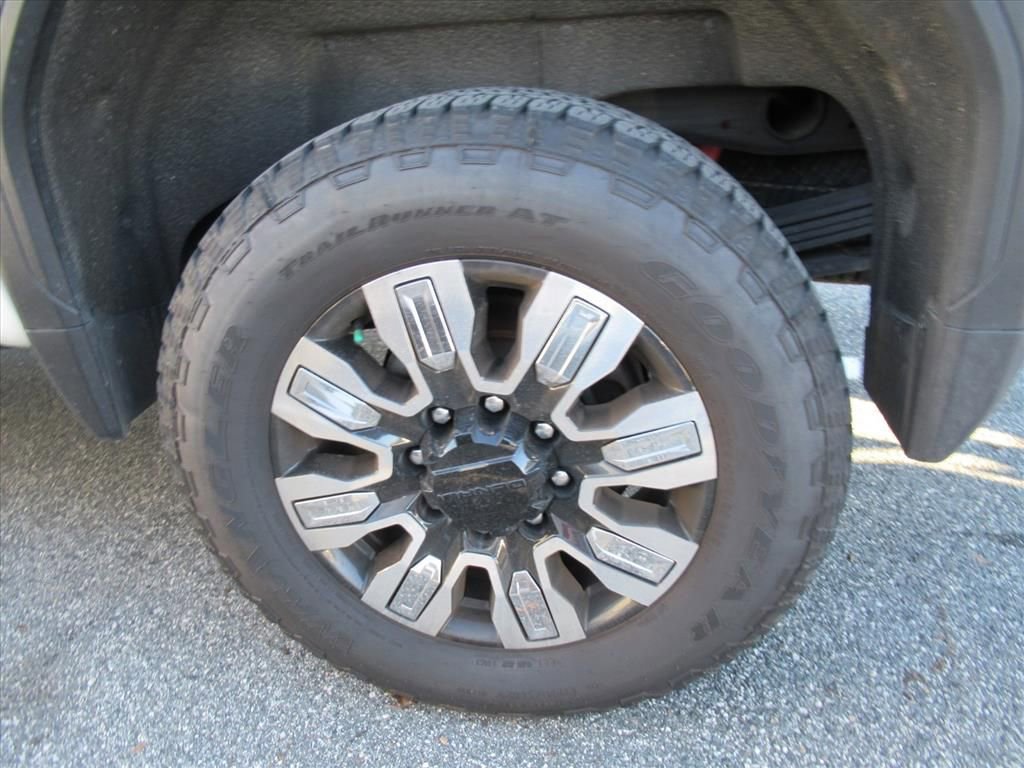 Certified 2024 GMC Sierra 2500 Denali w/ Denali Reserve Package image 5