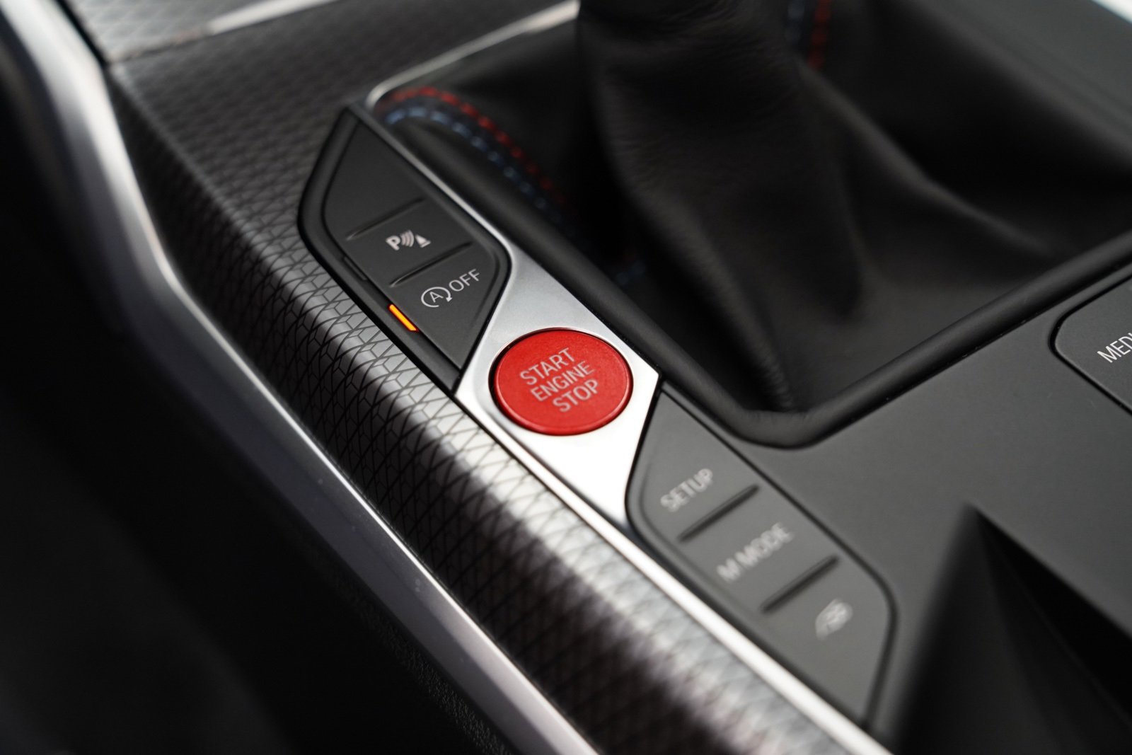 Used 2024 BMW M2 w/ Lighting Package image 31