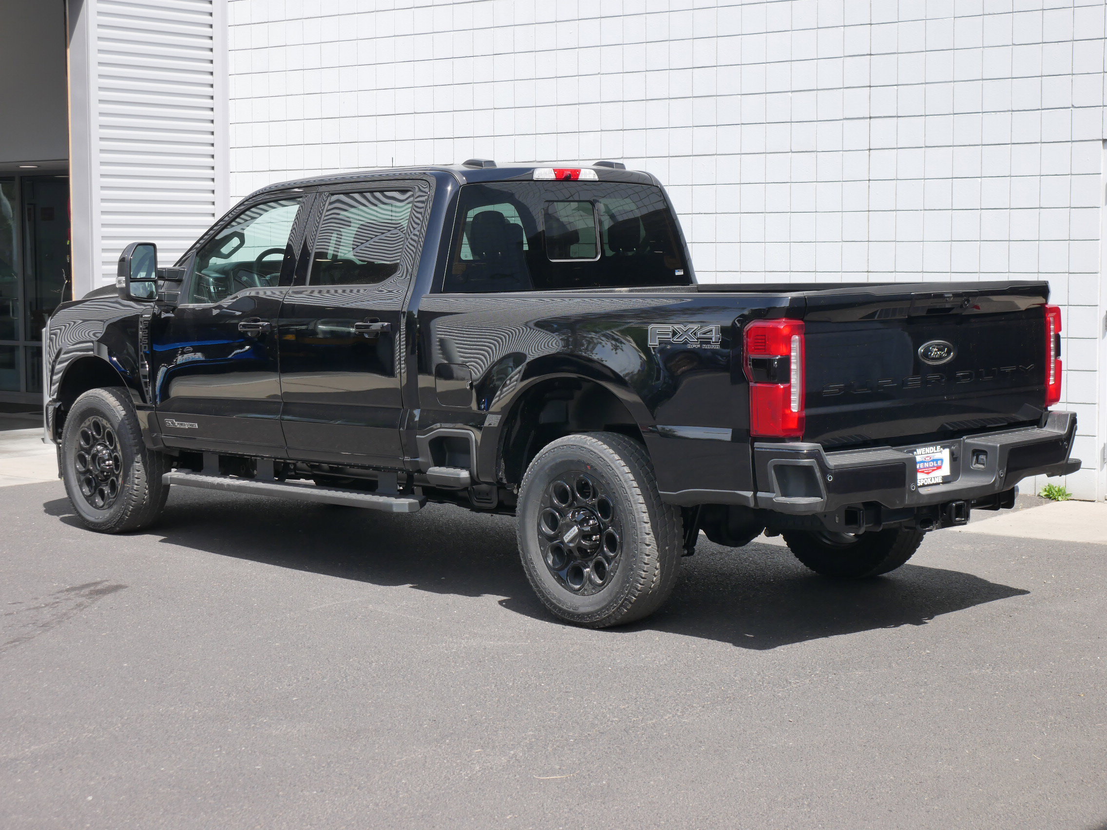 New 2025 Ford F250 Lariat w/ Lariat Ultimate Package image 25