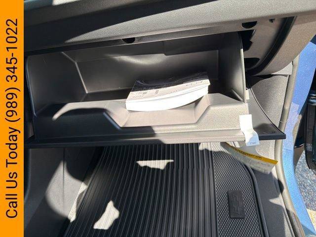 New 2026 Chevrolet Traverse LT w/ Driver Confidence Package FWD image 39
