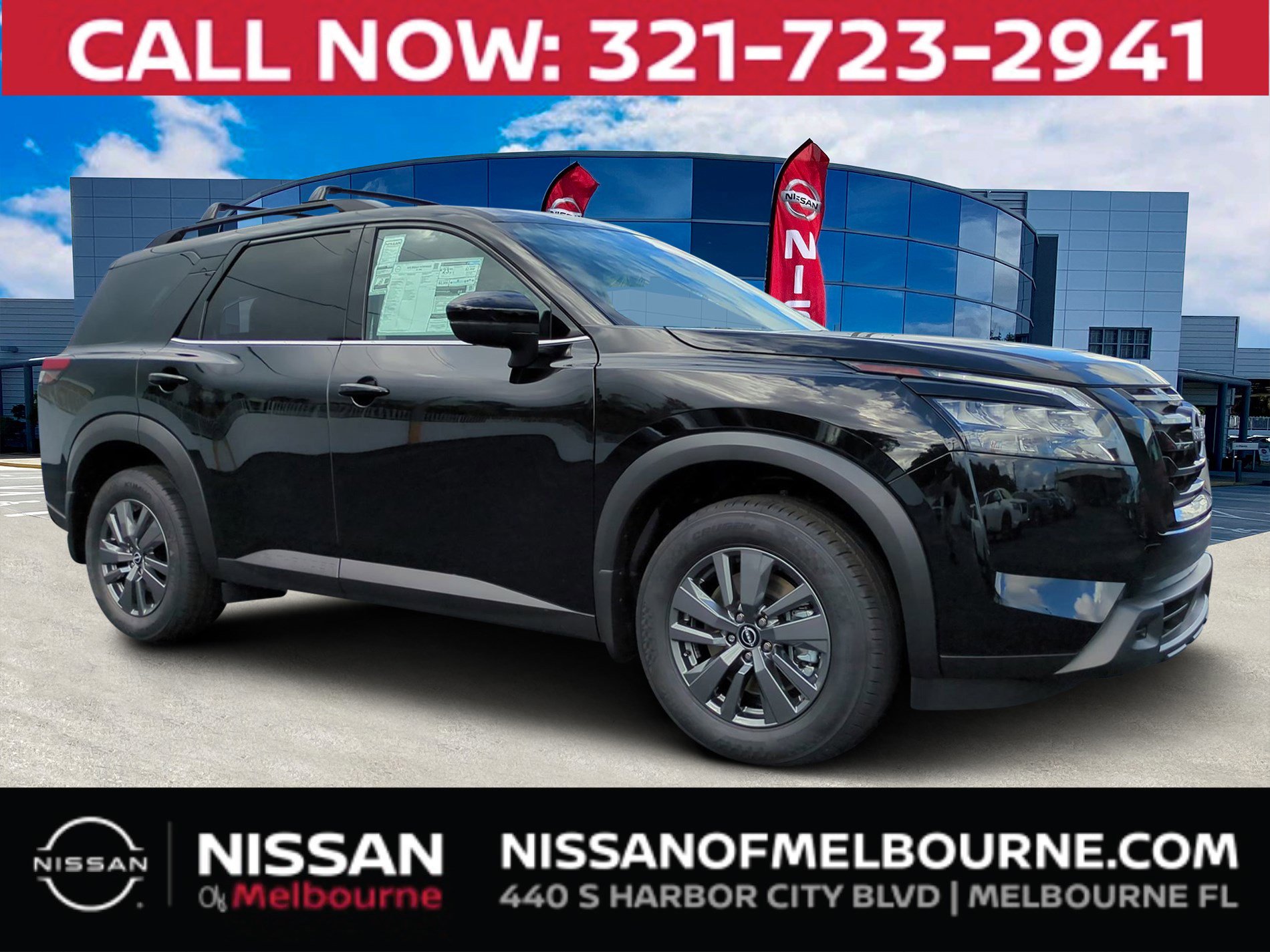 New 2025 Nissan Pathfinder SV w/ Black Appearance Package