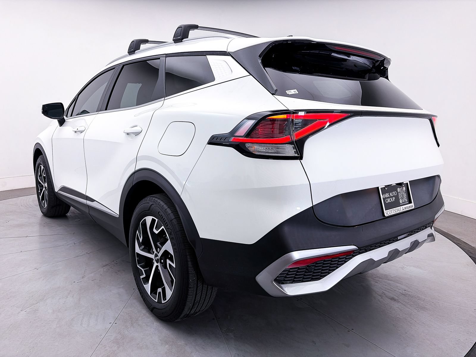 Certified 2023 Kia Sportage EX AWD/4WD image 14
