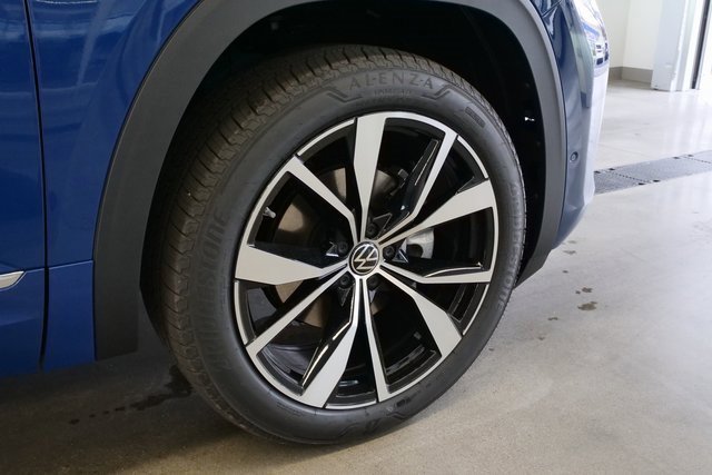 New 2026 Volkswagen Atlas SEL Premium R-Line image 8