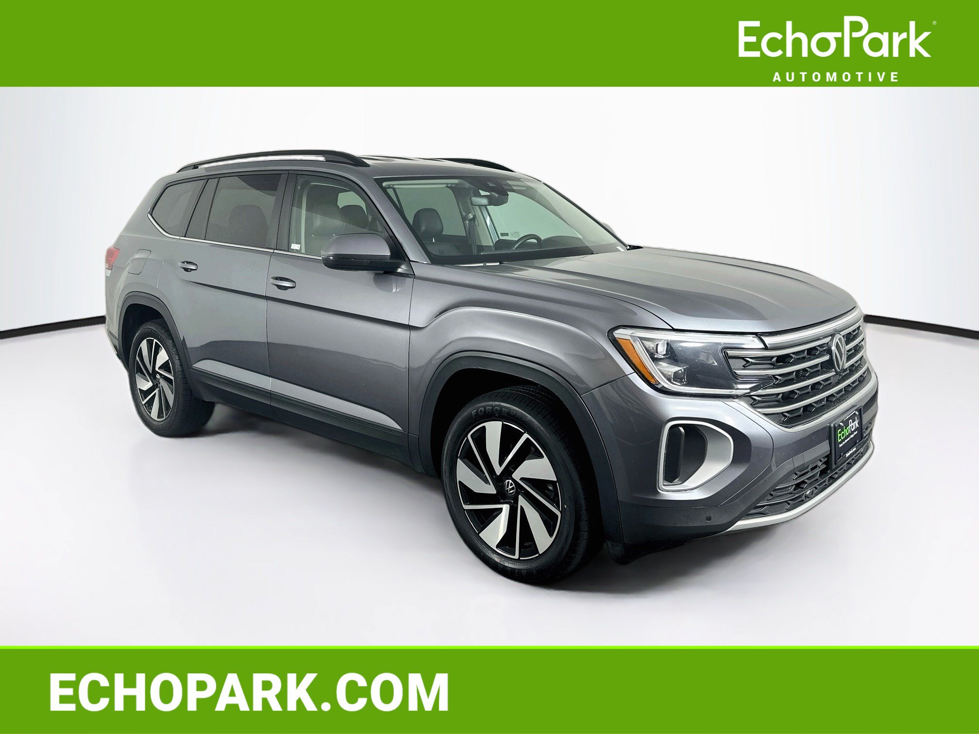 Used 2025 Volkswagen Atlas SE