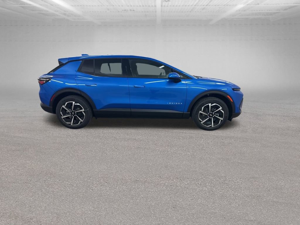 New 2026 Chevrolet Equinox EV LT image 12