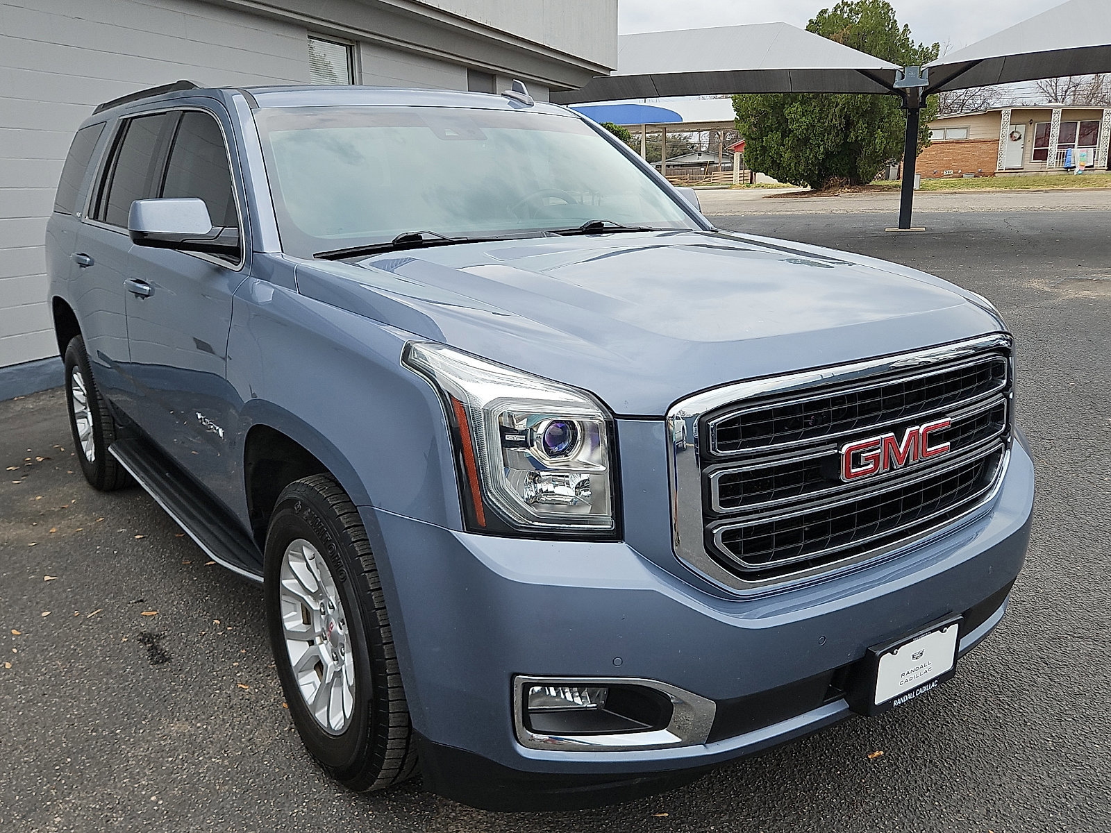 Used 2016 GMC Yukon SLT image 4