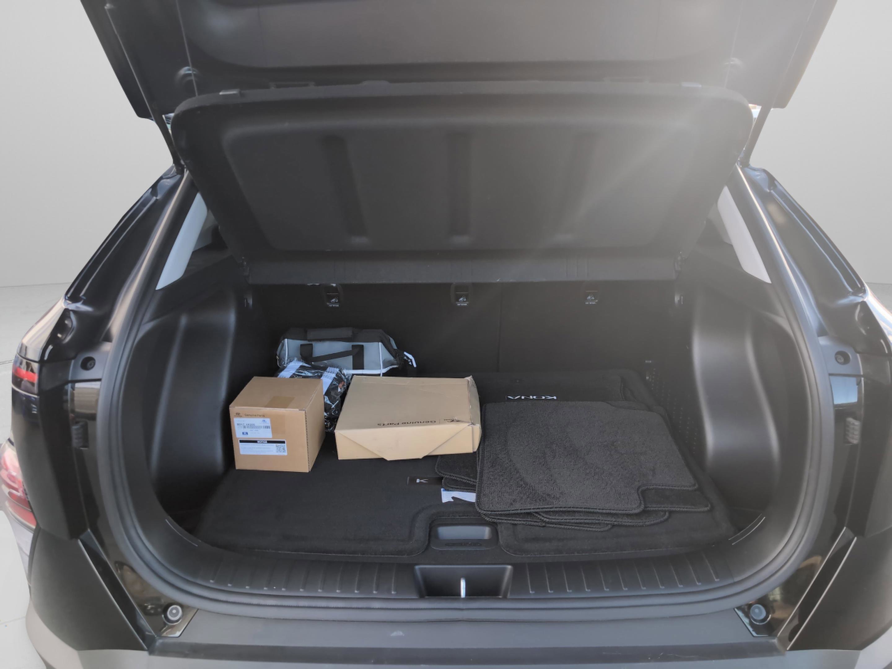 Used 2025 Hyundai Kona SEL image 22