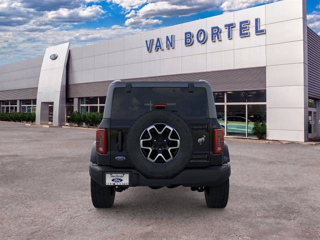 New 2026 Ford Bronco Outer Banks AWD/4WD image 5