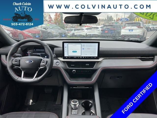Certified 2025 Ford Explorer ST-Line w/ ST-Line Street Pack AWD/4WD image 17