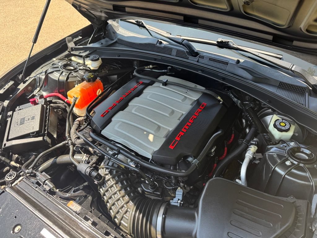 Used 2017 Chevrolet Camaro SS RWD image 14