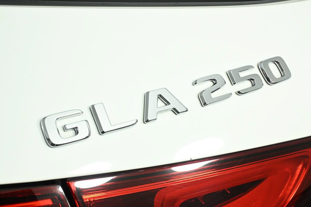 Used 2022 Mercedes-Benz GLA 250 image 28