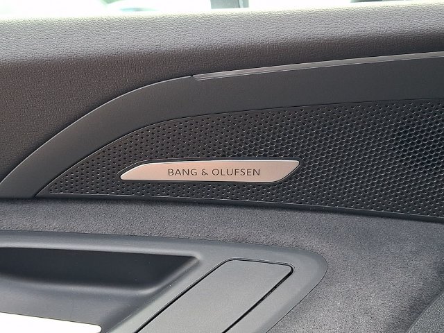 New 2026 Audi SQ5 Premium Plus AWD/4WD image 19