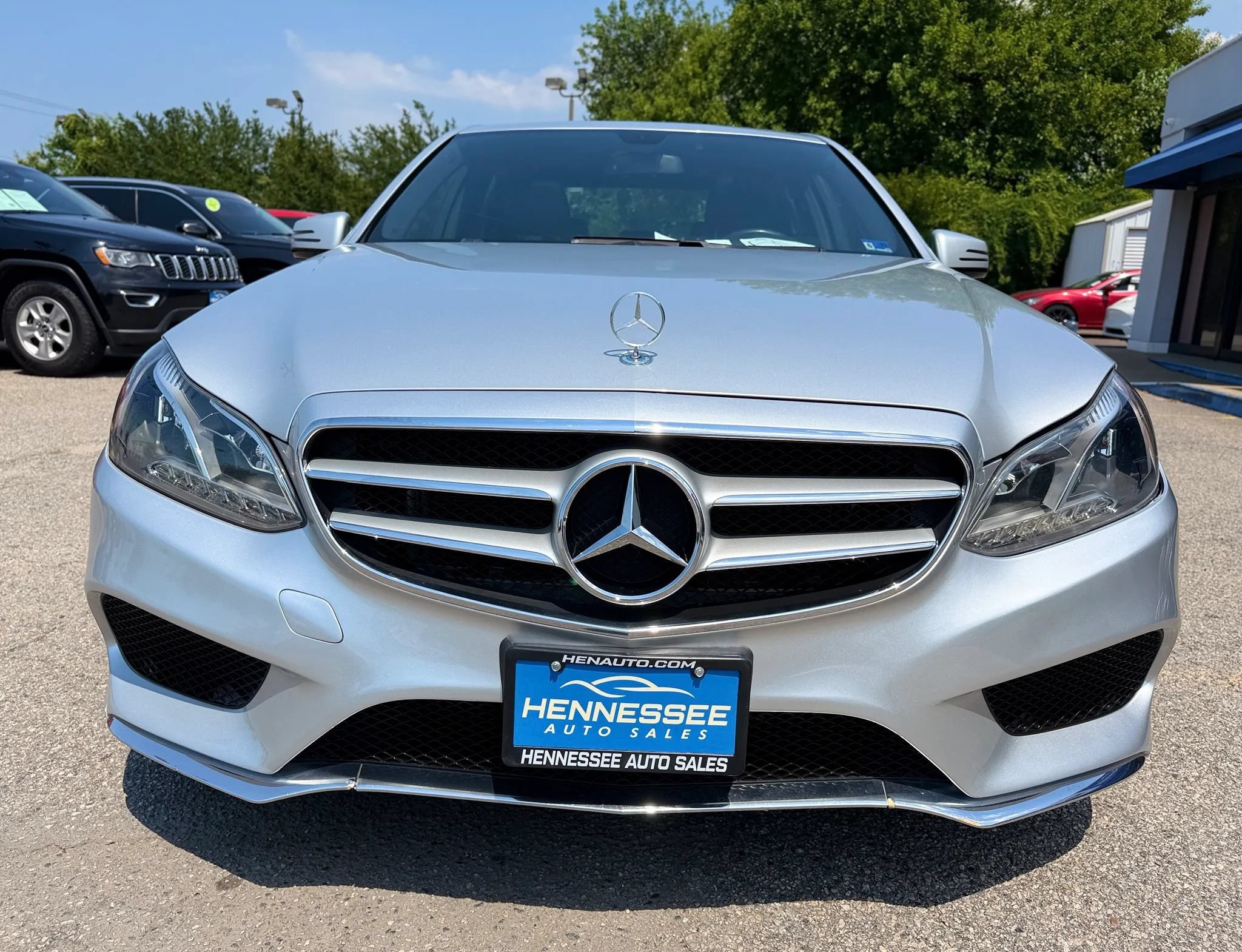 Used 2015 Mercedes-Benz E 350 4MATIC Sedan w/ Premium 1 Package image 3