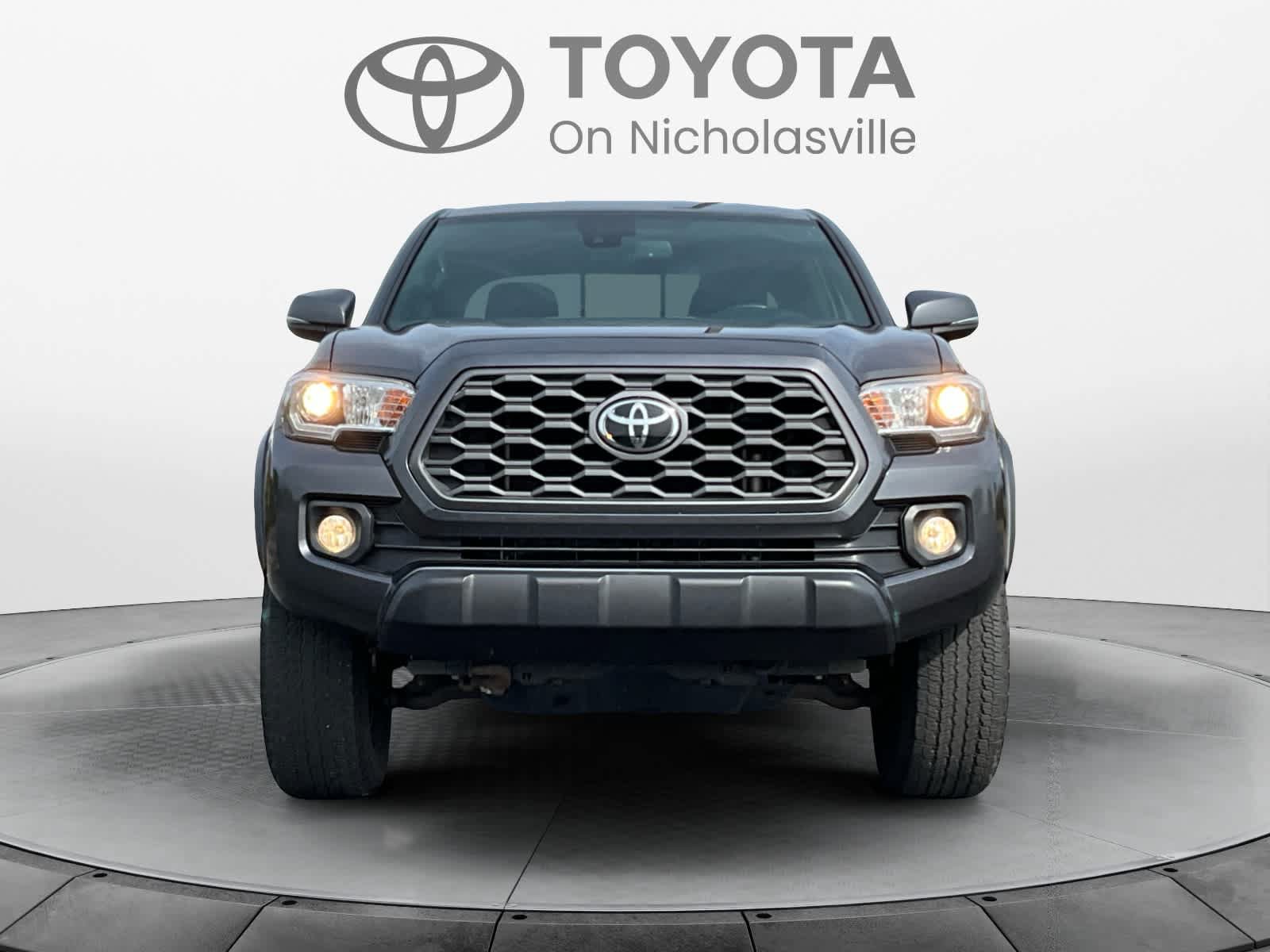 Used 2020 Toyota Tacoma 4x4 Double Cab image 8