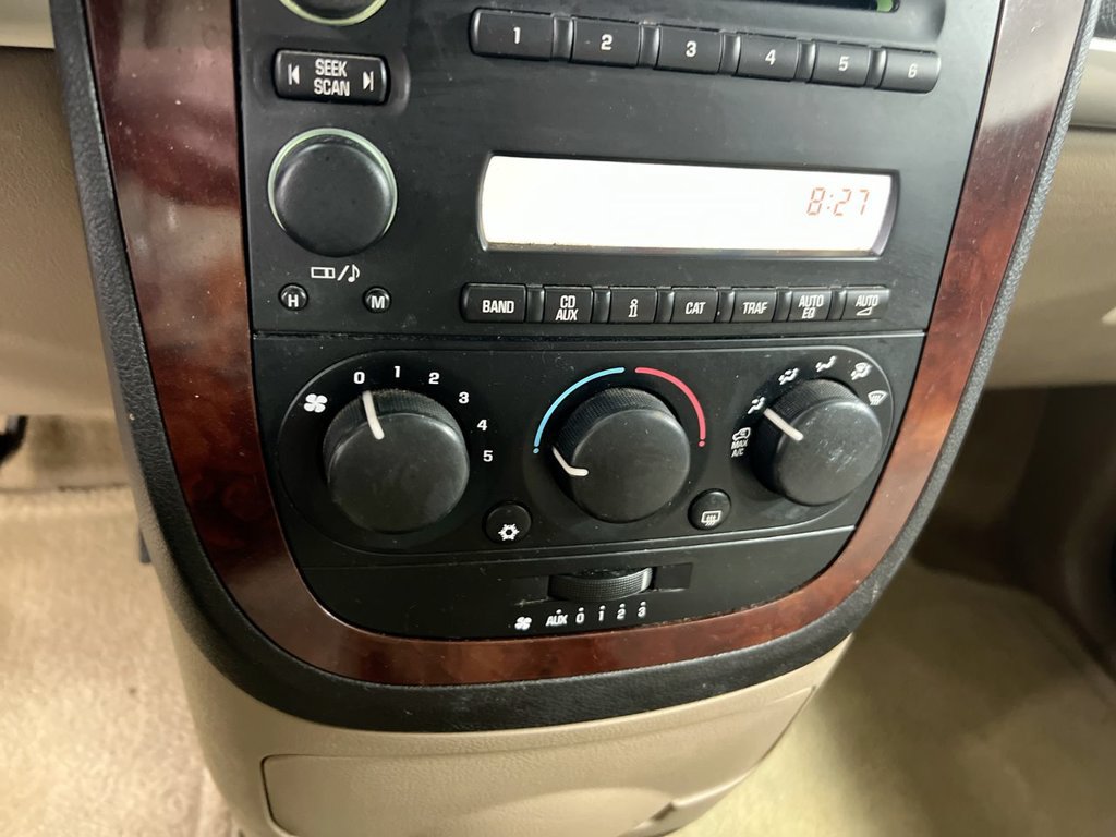 Used 2006 Chevrolet Uplander LS w/ Climate Package FWD image 15