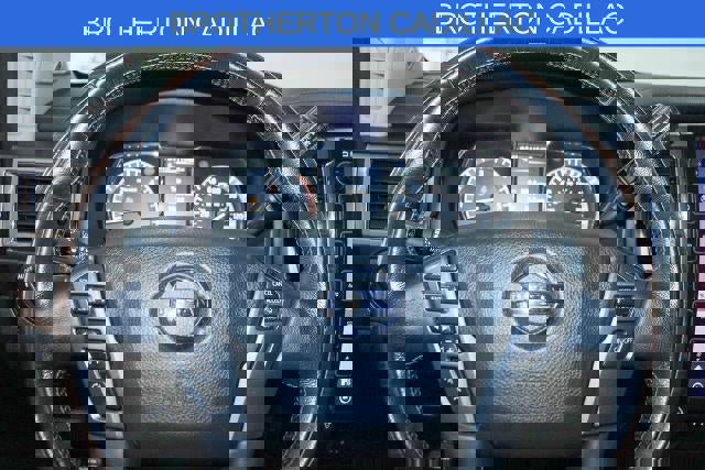 Used 2018 Nissan Titan Platinum Reserve w/ Platinum Utility Package image 16