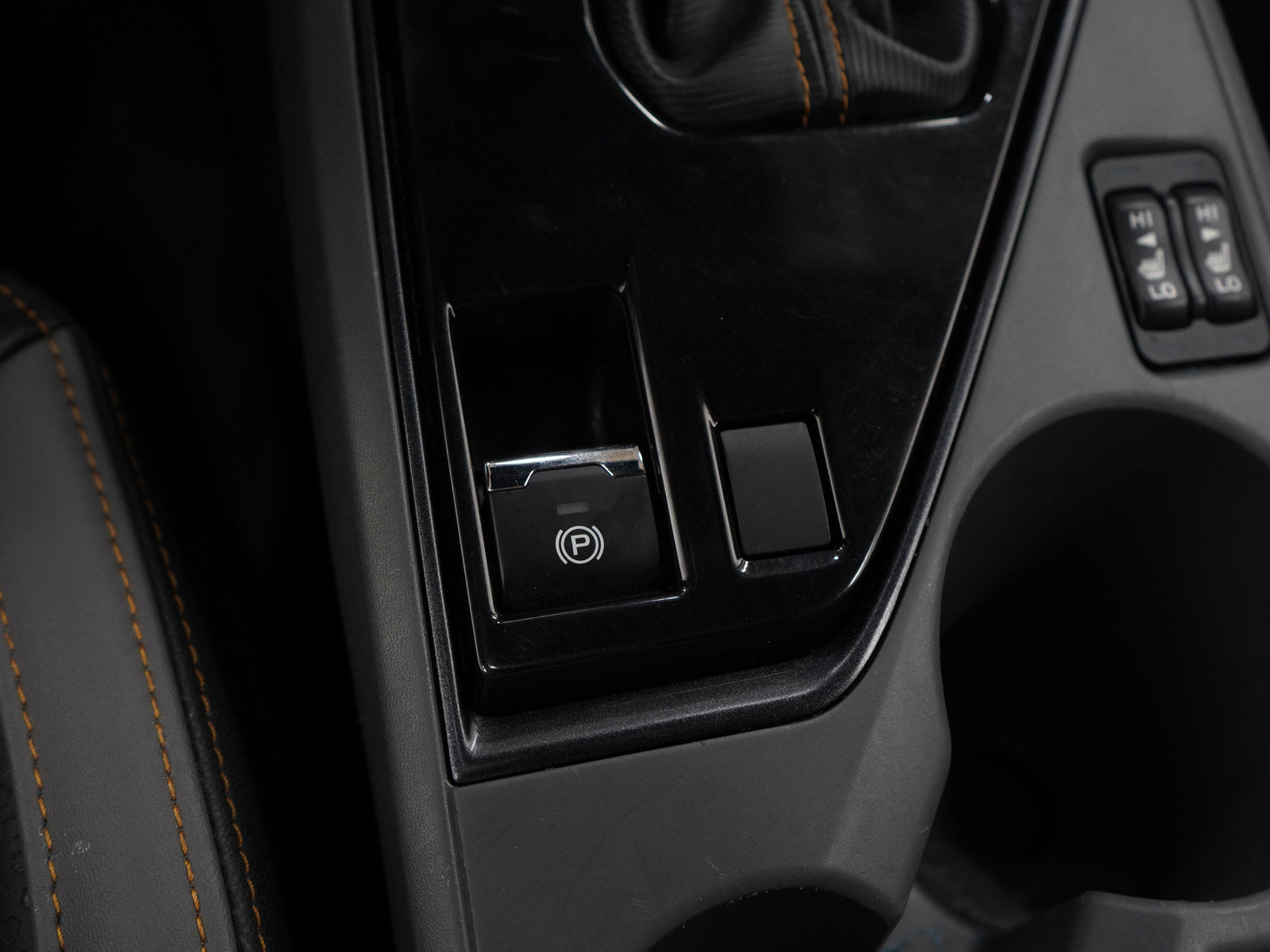 Used 2024 Subaru Crosstrek 2.5i Wilderness w/ Crosstrek Mirror Package image 24