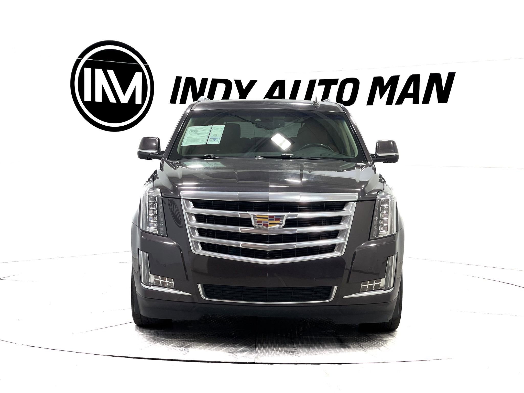 Used 2016 Cadillac Escalade ESV Luxury image 9